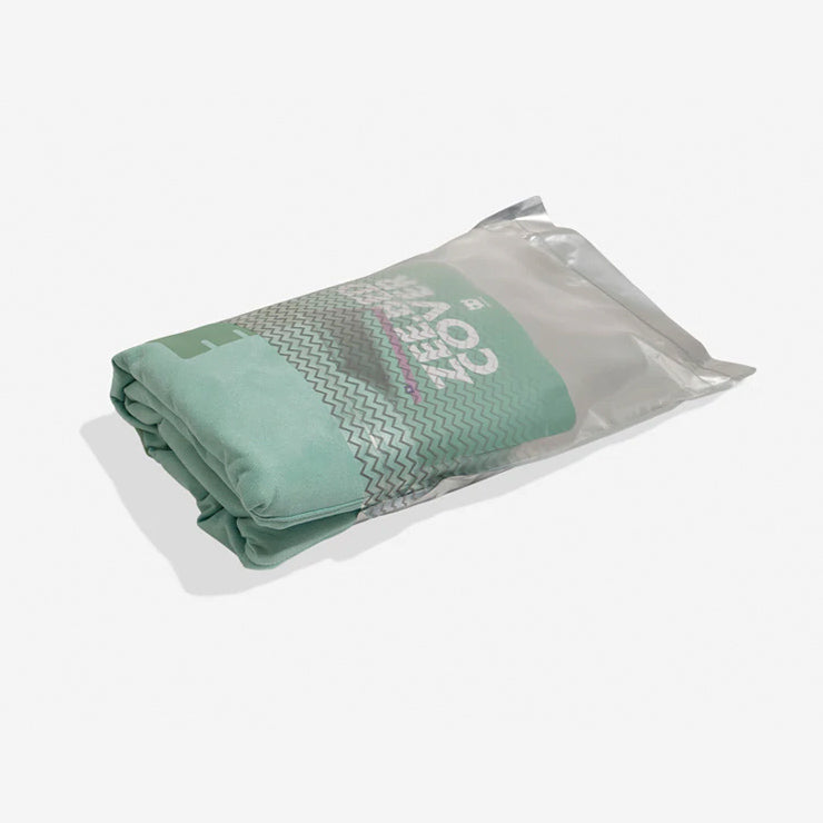 Zee.Dog Funda Lotus cover