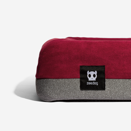 Burgundy Zee.Bed